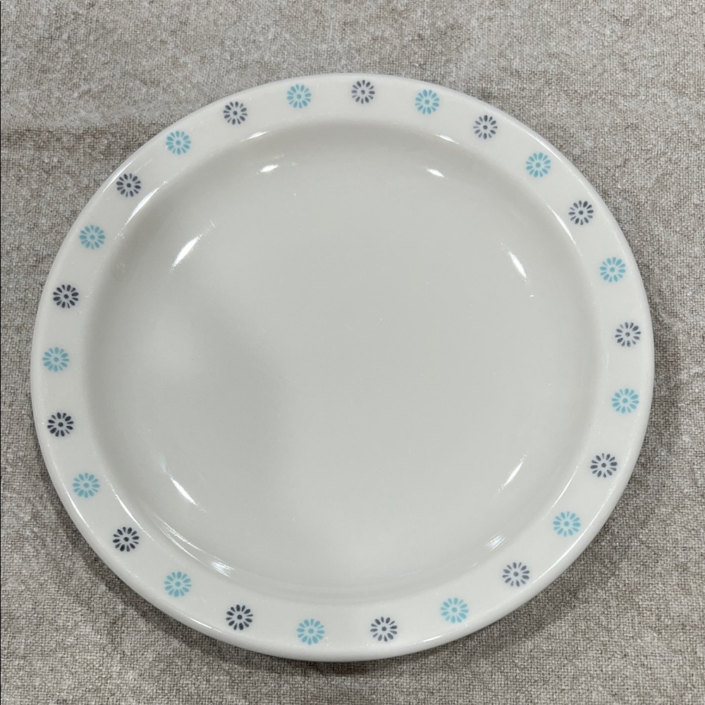 Stanley White Plate with Blue and Black Floral Design